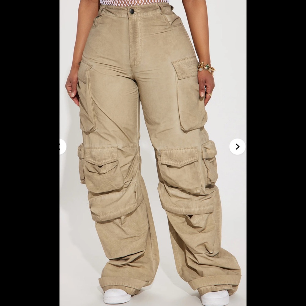 Fashion Nova Beige Wide Leg Cargo Pants